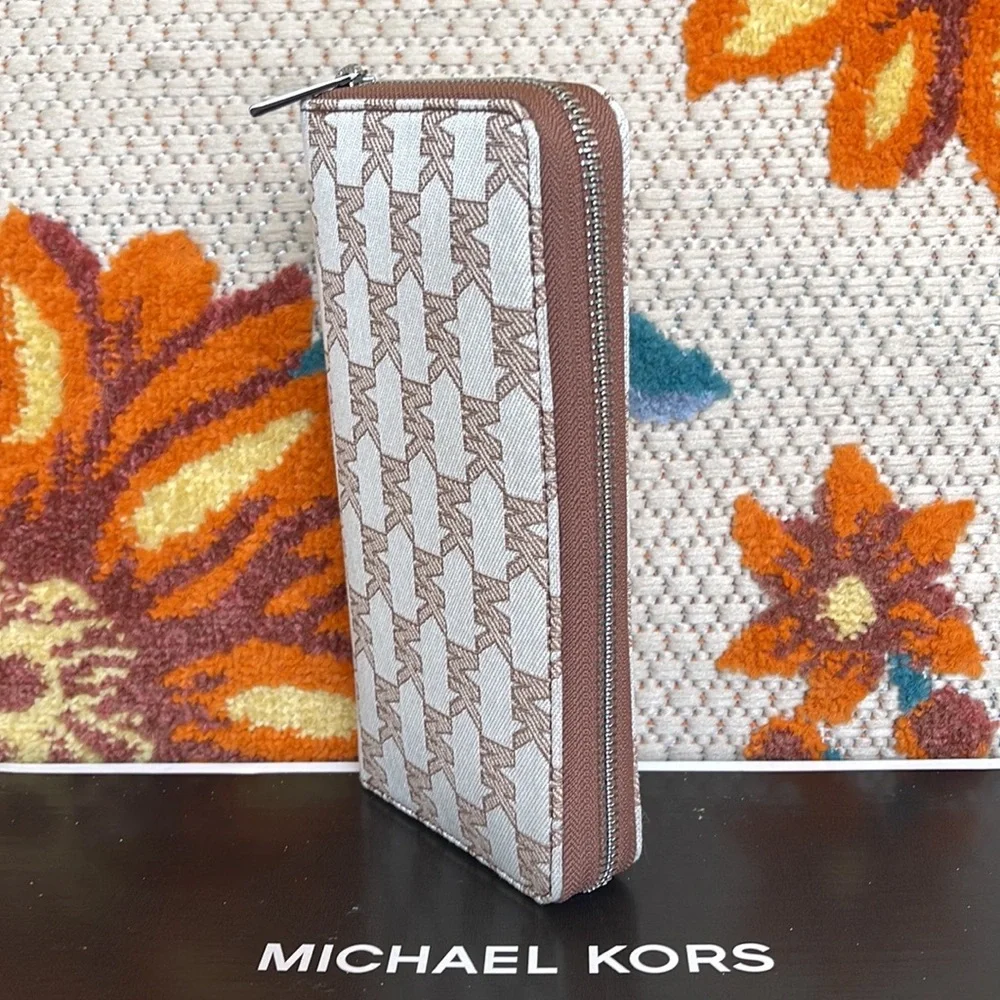 Michael Kors Men’s Women’s Cooper Tech Zip Around Continental Wallet Cream Multi